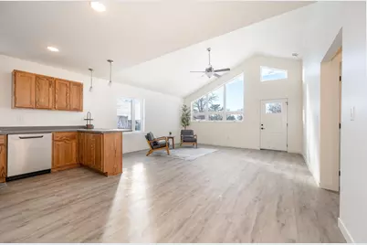 615 NW 7th Avenue, Grand Rapids, MN 55744 - Photo 6