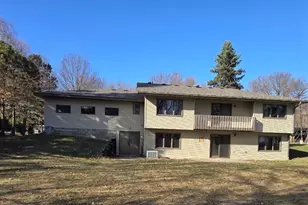 718 2 1/2 Street N, Sartell, MN 56377 - Photo 2