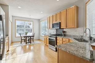 10764 Thone Rd, Woodbury, MN 55129 - Photo 10