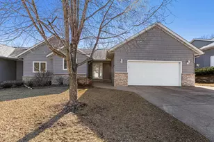 941 Rice St, Faribault, MN 55021 - Photo 2