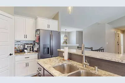 1503 14th Avenue NE, Kasson, MN 55944 - Photo 14