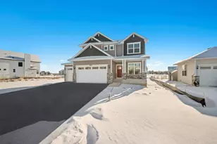 2942 Trinity Dr, Shakopee, MN 55379 - Photo 1