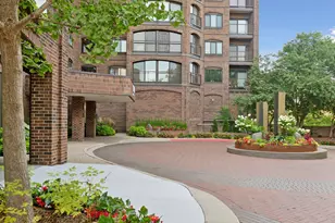1201 Yale Pl, Minneapolis, MN 55403 - Photo 60