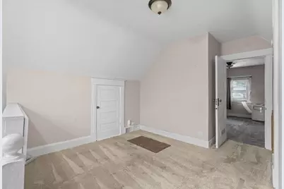 952 Western Avenue N, Saint Paul, MN 55117 - Photo 16