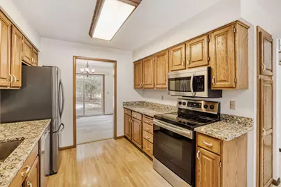 13330 Findlay Way, Apple Valley, MN 55124 - Photo 2