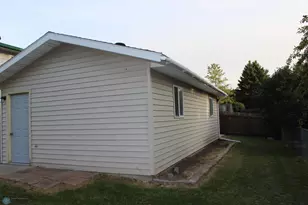 3025 18th St S, Fargo,  58103 - Photo 4