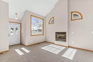 8759 Branson Dr, Inver Grove Heights, MN 55076 - Photo 2