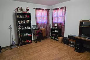 1025 W Fairview Dr, Luverne, MN 56156 - Photo 10