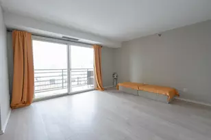 66 9th St E, Saint Paul, MN 55101 - Photo 6