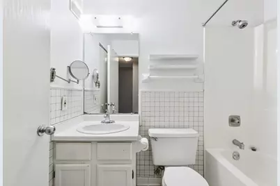 66 9th Street E #1609, Saint Paul, MN 55101 - Photo 24