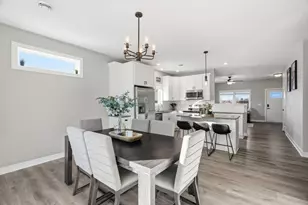 877 18th St, Zumbrota, MN 55992 - Photo 12