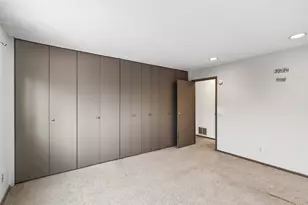 6368 St John's Dr, Eden Prairie, MN 55346 - Photo 16