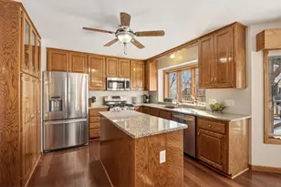 7870 Jocelyn Ave S, Cottage Grove, MN 55016 - Photo 12