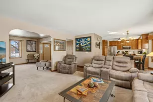 7870 Jocelyn Ave S, Cottage Grove, MN 55016 - Photo 8