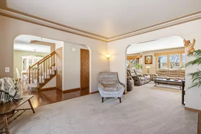 7870 Jocelyn Avenue S, Cottage Grove, MN 55016 - Photo 6