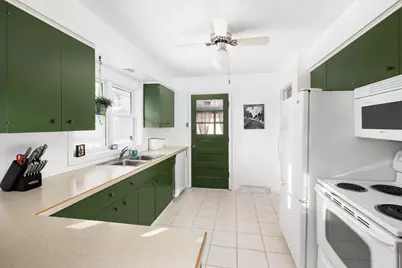 421 N 3rd Street, La Crescent, MN 55947 - Photo 8