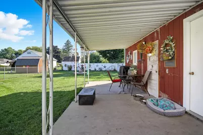 1800 3rd Avenue NE, Austin, MN 55912 - Photo 32