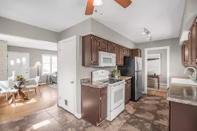 7200 Newton Avenue N, Brooklyn Center, MN 55430 - Photo 8