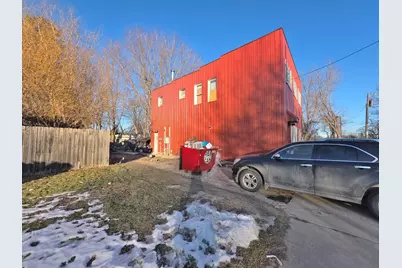 1303 4th Avenue NE, Austin, MN 55912 - Photo 2