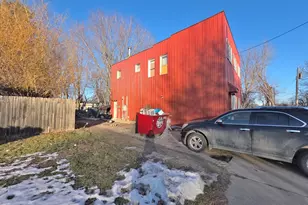 1303 4th Ave NE, Austin, MN 55912 - Photo 2