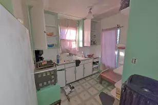 1303 4th Ave NE, Austin, MN 55912 - Photo 4