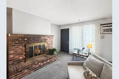 2402 18th Street S #3, Fargo,  58103 - Photo 10