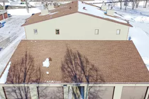 2402 18th St S, Fargo,  58103 - Photo 18