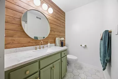 620 N Washington Avenue, Detroit Lakes, MN 56501 - Photo 10