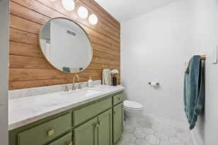 620 N Washington Ave, Detroit Lakes, MN 56501 - Photo 10