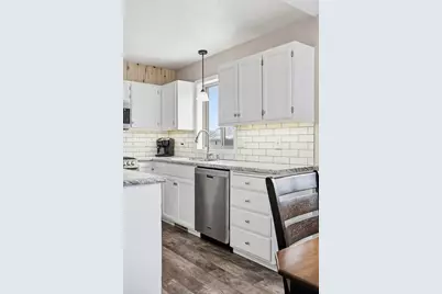 620 N Washington Avenue, Detroit Lakes, MN 56501 - Photo 4