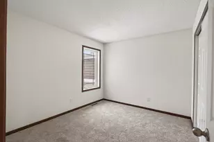 5149 Yuma Ln N, Plymouth, MN 55446 - Photo 32