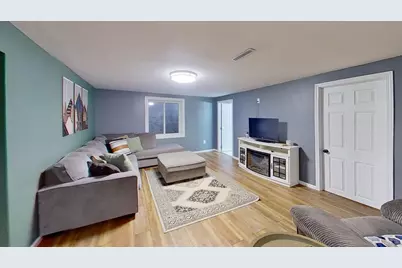 1114 Bruce Circle, Marshall, MN 56258 - Photo 8