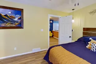 1114 Bruce Cir, Marshall, MN 56258 - Photo 20