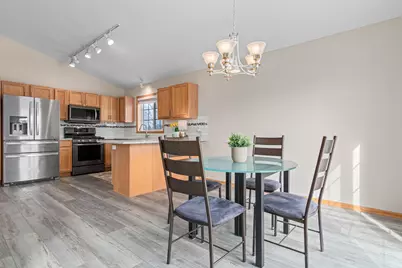 568 Woodduck Trail, Lino Lakes, MN 55014 - Photo 10