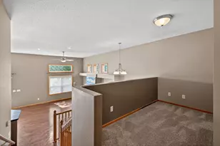 1758 Philipp Dr, Shakopee, MN 55379 - Photo 14