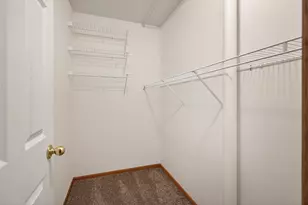 1758 Philipp Dr, Shakopee, MN 55379 - Photo 20