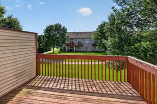 1758 Philipp Dr, Shakopee, MN 55379 - Photo 30