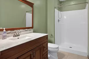 1758 Philipp Dr, Shakopee, MN 55379 - Photo 28
