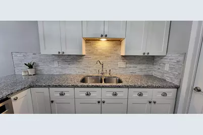 9244 Indian Boulevard S, Cottage Grove, MN 55016 - Photo 4