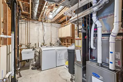 2260 Hallmark Avenue N, Oakdale, MN 55128 - Photo 30