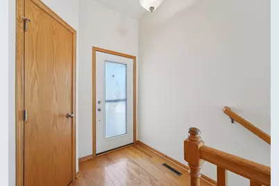 3084 Chisholm Court N, Maplewood, MN 55109 - Photo 4