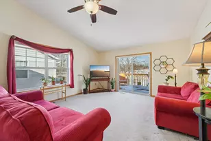 3084 Chisholm Ct N, Maplewood, MN 55109 - Photo 14