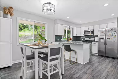 2200 Horizon Road, Burnsville, MN 55337 - Photo 36