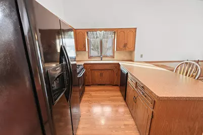 1766 Cottonwood Circle, Saint Cloud, MN 56303 - Photo 6