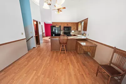 1766 Cottonwood Circle, Saint Cloud, MN 56303 - Photo 8