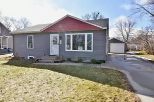 107 3rd Ave SE, Saint Joseph, MN 56374 - Photo 2