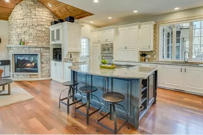 27 Pine Road, North Oaks, MN 55127 - Photo 18