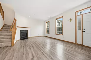 15461 Frost Path, Apple Valley, MN 55124 - Photo 8