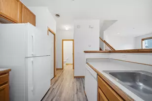 15461 Frost Path, Apple Valley, MN 55124 - Photo 20