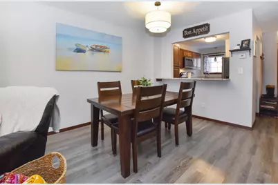 1860 McMenemy Street #I, Maplewood, MN 55117 - Photo 4